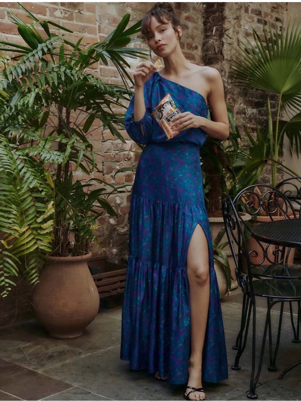 Veronica Beard blue floral Maxi skirt with Slit in the front
